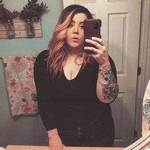 Meet your Posher, Ashley